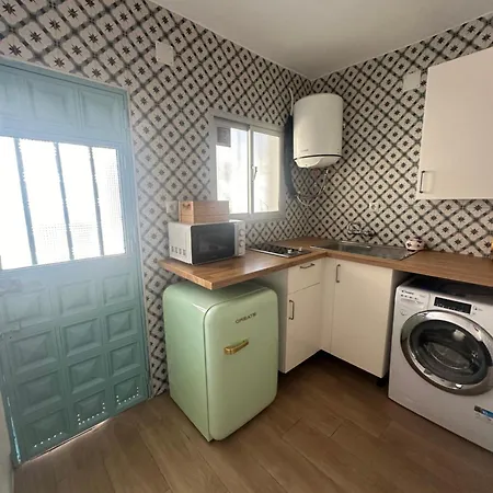 Masbambu Apartment *